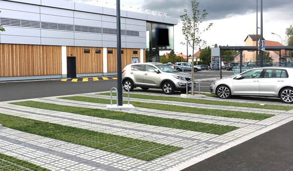 Loi ALUR parking de surfaces commerciales