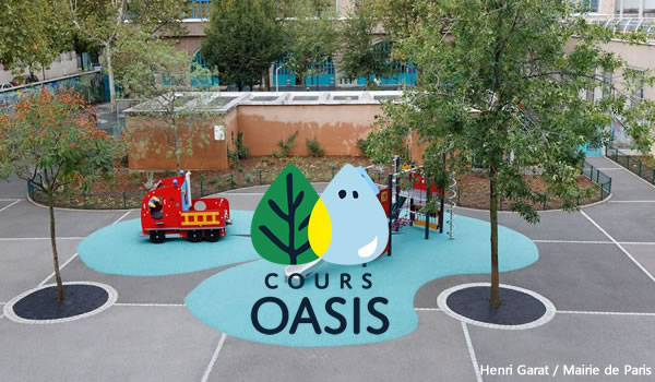 Cours oasis revêtement perméable et végétalisé