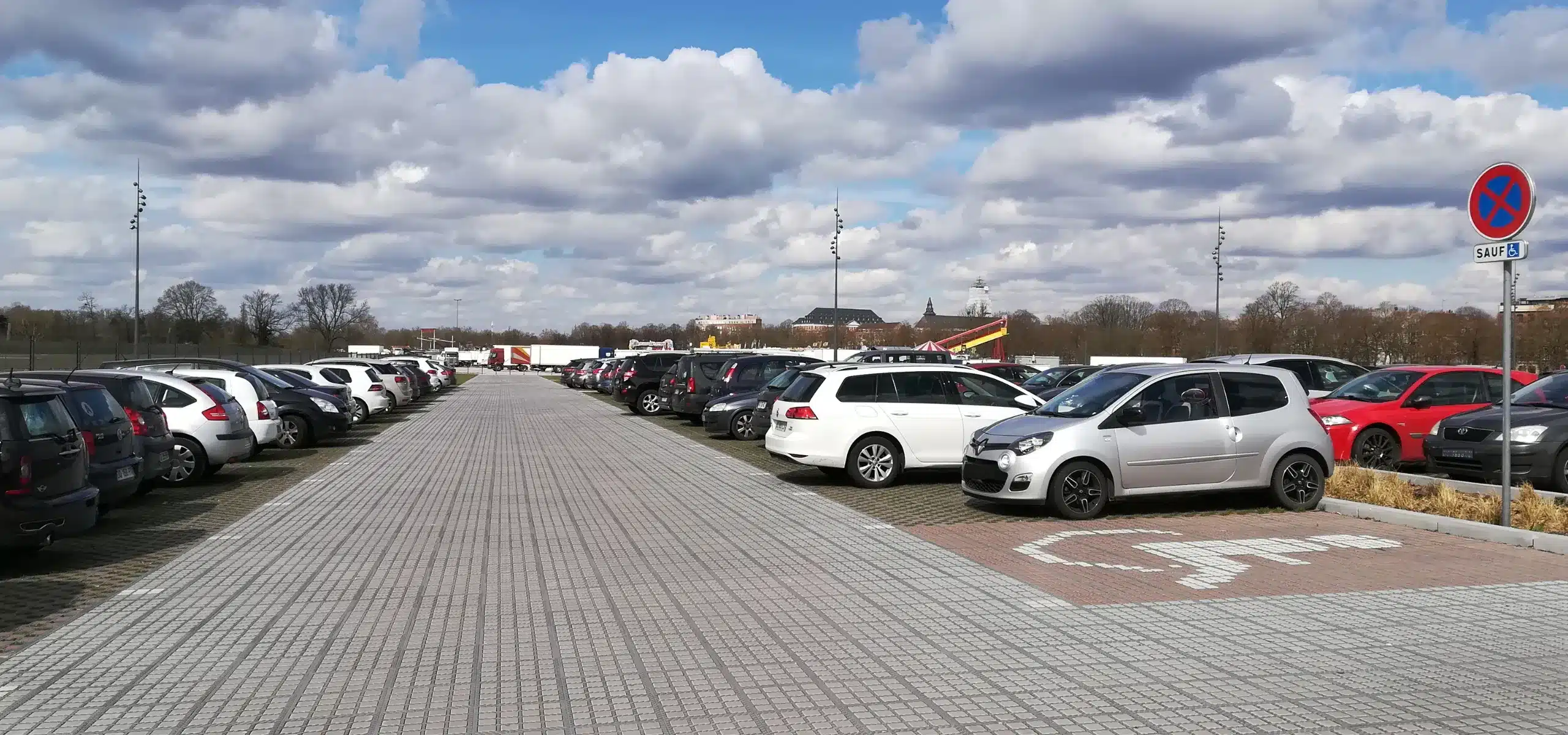 parking-paysager-permeable-dans-domaine-public