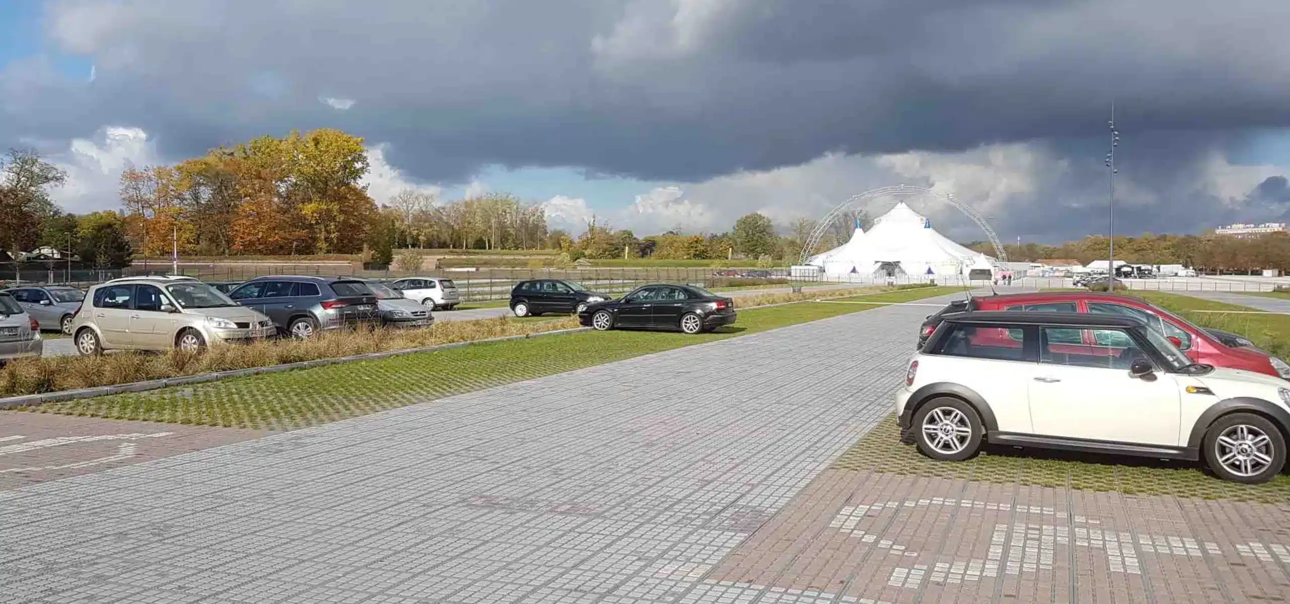 parking-paysager-permeable-public