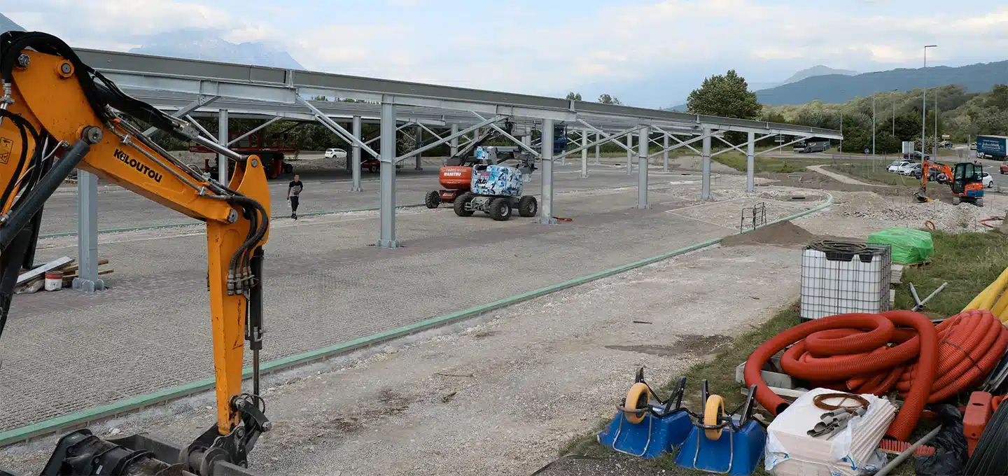 travaux ombrieres et parkings permeables