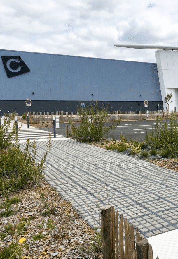 Accès piéton pour re