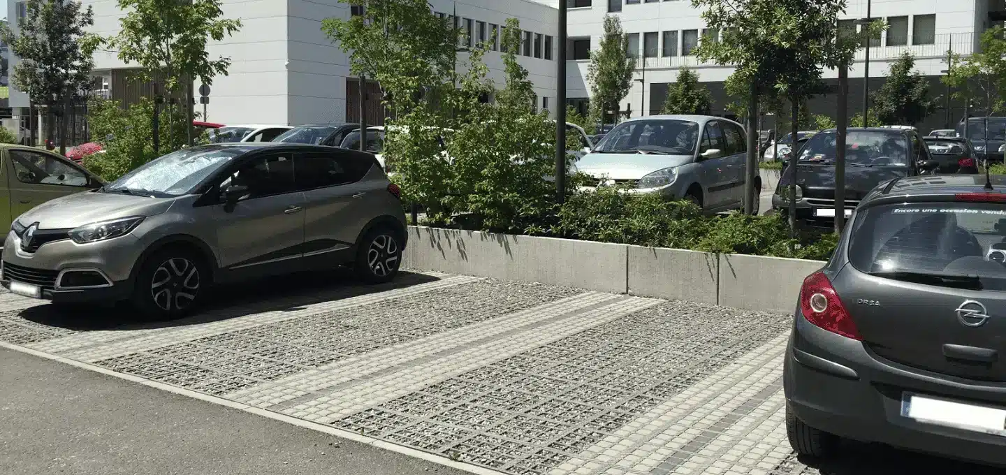 Stationnement perméables gravier