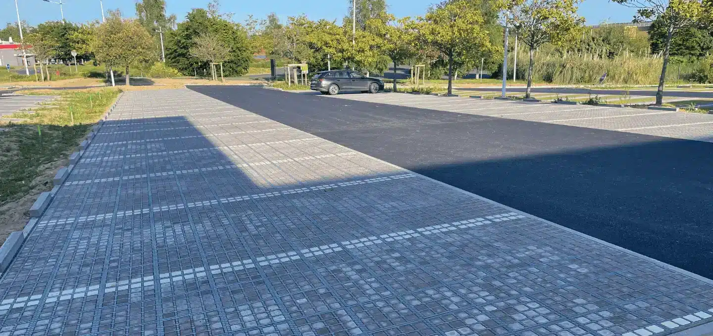 Stationnement perméables pavés