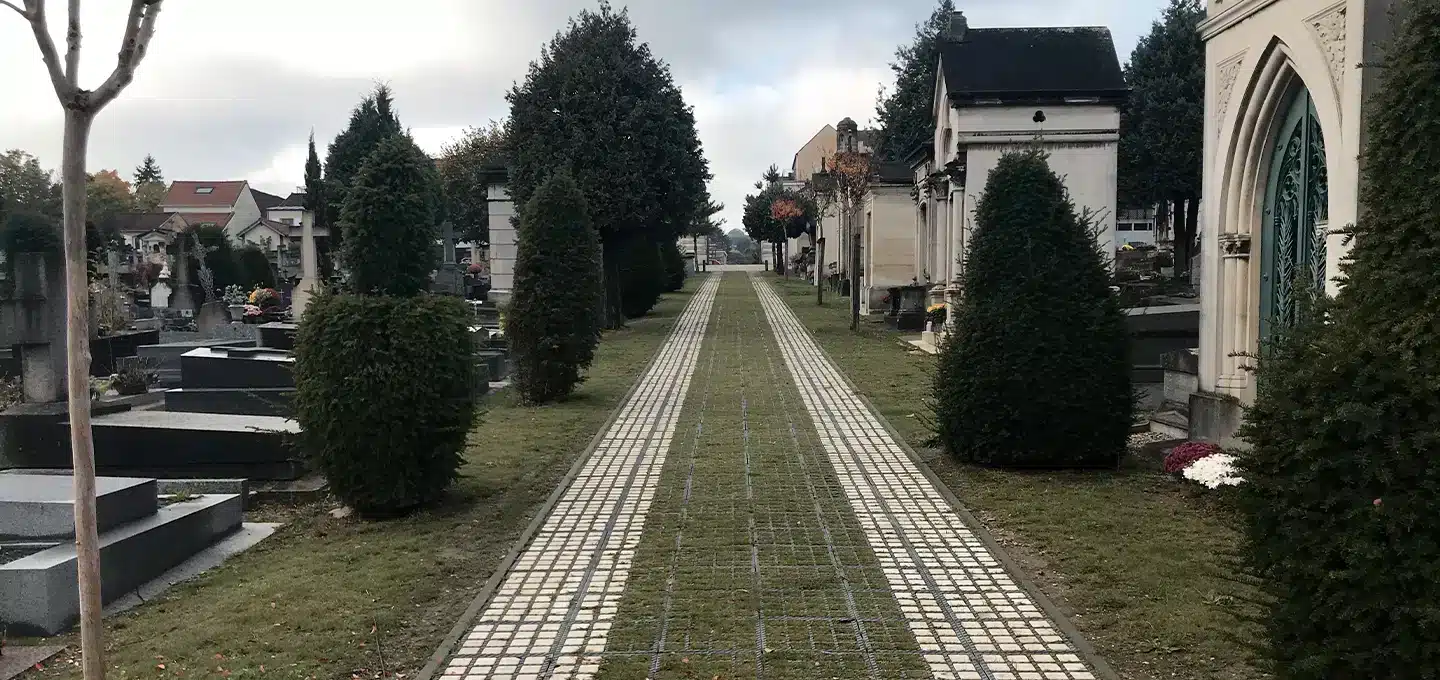 allée de cimetière carrossable et pmr