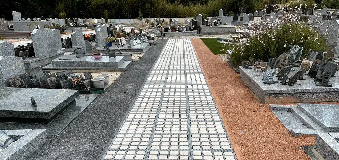 allée de cimetière pavée perméable